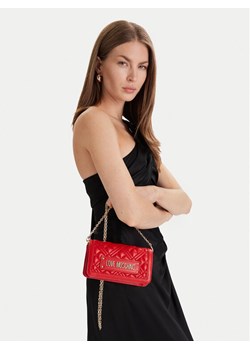 LOVE MOSCHINO Torebka JC5681PP0NLA0500 Czerwony ze sklepu MODIVO w kategorii Kopertówki - zdjęcie 188013181