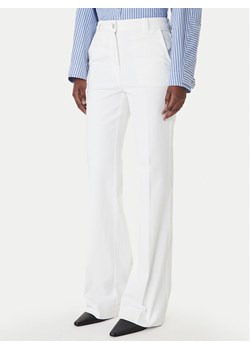 Marella Jeansy Esodo 2613131034 Biały Flare Fit ze sklepu MODIVO w kategorii Jeansy damskie - zdjęcie 188015423