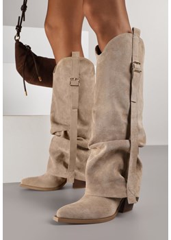 Ciemnobeżowe Kozaki na Stożku Typu Kowbojki Ozdobione Klamrą i Wywiniętą Cholewką Nalirella ze sklepu renee.pl w kategorii Kozaki damskie - zdjęcie 188024752
