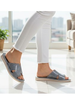 Skórzane domowe klapki kapcie szare /F7-1 14866 S195/ ze sklepu Pantofelek24.pl w kategorii Kapcie damskie - zdjęcie 188027163