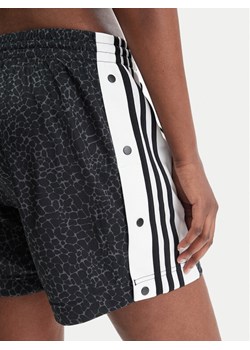 adidas Szorty sportowe Adibreak KD2837 Czarny Loose Fit ze sklepu MODIVO w kategorii Szorty - zdjęcie 188030233