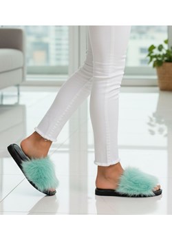 Miętowe klapki z efektownym futerkiem //D6-1 14682 T232/ ze sklepu Pantofelek24.pl w kategorii Klapki damskie - zdjęcie 188038443