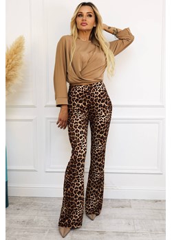 SPODNIE DZWONY W PANTERKĘ ze sklepu olika.com.pl w kategorii Spodnie damskie - zdjęcie 188042332