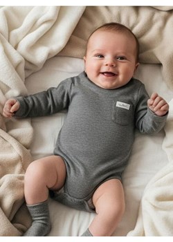 Sinsay - Melanżowe body z kieszonką - szary ze sklepu Sinsay w kategorii Body niemowlęce - zdjęcie 188050344