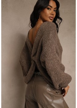 Jasnobrązowy Oversizowy Sweter z Dodatkiem Wełny Zdobiony Węzłem Lawedana ze sklepu renee.pl w kategorii Swetry damskie - zdjęcie 188052973