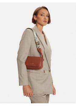 Torebka Emporio Armani EW000538 AF12103 M6030 Brązowy ze sklepu eobuwie.pl w kategorii Listonoszki - zdjęcie 188053210