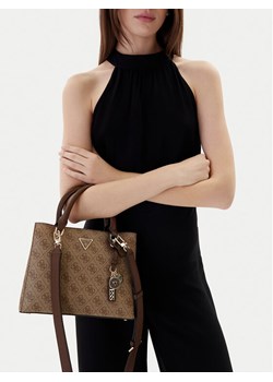 Torebka Guess Noelle II HWBG96 72050 Beżowy ze sklepu eobuwie.pl w kategorii Kuferki - zdjęcie 188053212