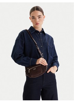 Torebka Guess HWSG95 01720 Brązowy ze sklepu eobuwie.pl w kategorii Listonoszki - zdjęcie 188057024