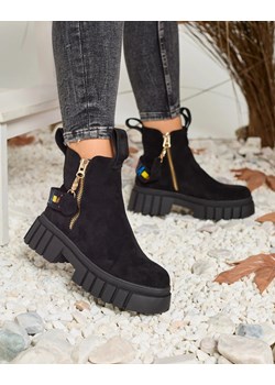 Royalfashion Czarne botki damskie eko zamszowe Poirop ze sklepu royalfashion.pl w kategorii Botki - zdjęcie 188057794