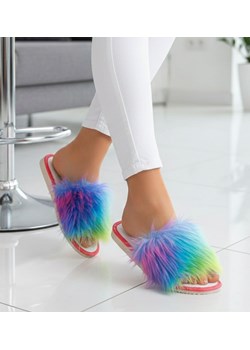 Tęczowe klapki damskie z futerkiem /A3-1 16396 S291/ ze sklepu Pantofelek24.pl w kategorii Klapki damskie - zdjęcie 188059500