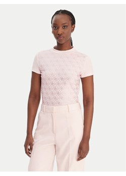 Guess T-Shirt W4BI26 J1314 Różowy Regular Fit ze sklepu MODIVO w kategorii Bluzki damskie - zdjęcie 188062152