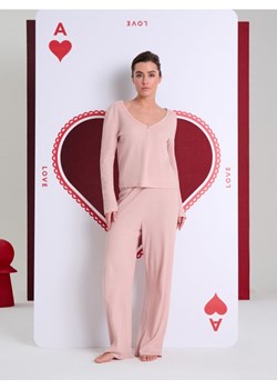 Sinsay - Piżama dwuczęściowa z domieszką wiskozy - różowy ze sklepu Sinsay w kategorii Piżamy damskie - zdjęcie 188063970