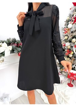 Czarna Sukienka z Wiązaniem i Ozdobną Siateczką ze sklepu ModnaKiecka.pl w kategorii Sukienki - zdjęcie 188064162