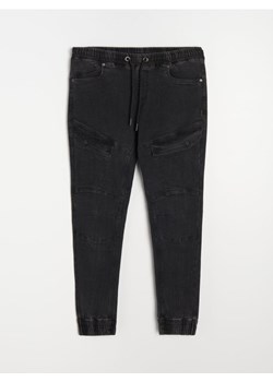 Sinsay - Spodnie jogger slim fit - czarny ze sklepu Sinsay w kategorii Jeansy męskie - zdjęcie 188065202