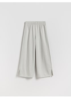 Reserved - Spodnie dresowe - jasnoszary ze sklepu Reserved w kategorii Spodnie dziewczęce - zdjęcie 188066623