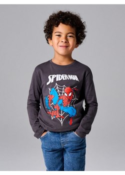 Sinsay - Bawełniana koszulka z nadrukiem Spider-Man - szary ze sklepu Sinsay w kategorii T-shirty chłopięce - zdjęcie 188067271