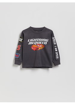 Reserved - Bawełniany longsleeve Auta - ciemnoszary ze sklepu Reserved w kategorii T-shirty chłopięce - zdjęcie 188067621