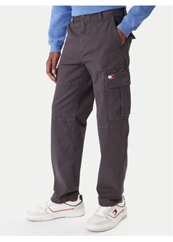 Tommy Jeans Spodnie materiałowe Sonny DM0DM22651 Szary Slim Fit ze sklepu MODIVO w kategorii Spodnie męskie - zdjęcie 188074491