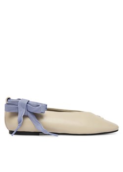 Tommy Jeans Baleriny Tjw Ballerina With Laces EN0EN02939 Écru ze sklepu MODIVO w kategorii Balerinki - zdjęcie 188074630
