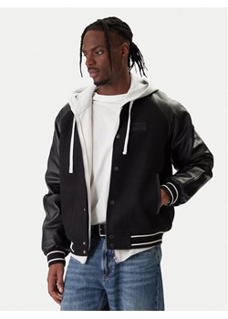 Tommy Jeans Kurtka bomber DM0DM22439 Czarny Regular Fit ze sklepu MODIVO w kategorii Kurtki męskie - zdjęcie 188074882