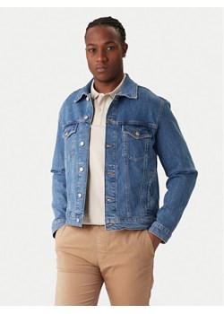 Tommy Jeans Kurtka jeansowa DM0DM22635 Niebieski Regular Fit ze sklepu MODIVO w kategorii Kurtki męskie - zdjęcie 188074893