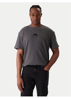 Karl Lagerfeld Jeans T-Shirt B1M17082 Szary Regular Fit ze sklepu MODIVO w kategorii T-shirty męskie - zdjęcie 188074974