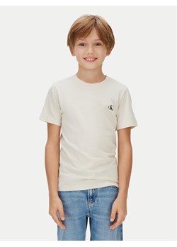 Calvin Klein Jeans Komplet t-shirtów Monologo IB0IB01093 Beżowy Regular Fit ze sklepu MODIVO w kategorii T-shirty chłopięce - zdjęcie 188075144