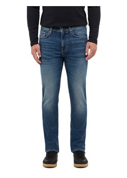 Męskie Spodnie jeansowe Mustang Style Orlando Slim Denim Blue 1016797 5000 434 ze sklepu YouNeedit.pl w kategorii Jeansy męskie - zdjęcie 188078681