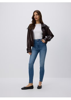 Reserved - Jeansy slim fit z przetarciami - niebieski ze sklepu Reserved w kategorii Jeansy damskie - zdjęcie 188087641