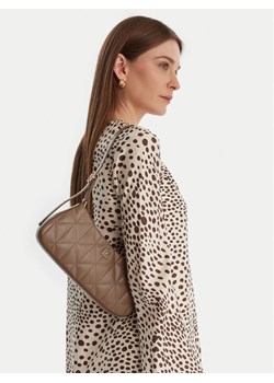 Calvin Klein Torebka Quilted Sm Shoulder Bag LV04F3327G Beżowy ze sklepu MODIVO w kategorii Torebki damskie - zdjęcie 188088392