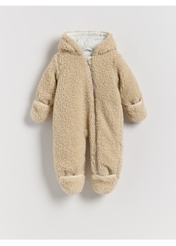 Reserved - Dzianinowy kombinezon z kapturem - beżowy ze sklepu Reserved w kategorii Kombinezony i kurtki - zdjęcie 188090171