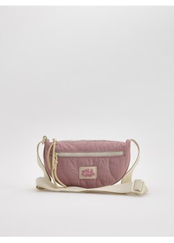 Reserved - Półokrągła torebka na ramię - brudny róż ze sklepu Reserved w kategorii Torebki worki - zdjęcie 188090484