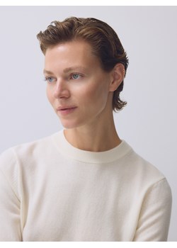 Reserved - Sweter z wełny merino - złamana biel ze sklepu Reserved w kategorii Swetry damskie - zdjęcie 188091293