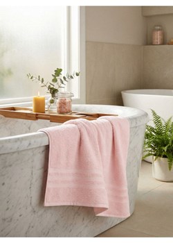 Sinsay - Ręcznik bawełniany - różowy ze sklepu Sinsay w kategorii Ręczniki - zdjęcie 188092493