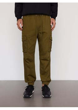 Reserved - Spodnie cargo jogger - zielony ze sklepu Reserved w kategorii Spodnie męskie - zdjęcie 188093554
