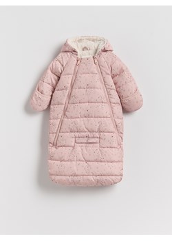 Reserved - Ocieplany śpiworek w kwiaty - brudny róż ze sklepu Reserved w kategorii Odzież dla niemowląt - zdjęcie 188093910