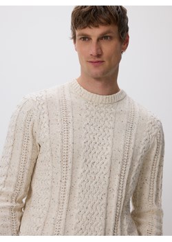 Reserved - Sweter z dekoracyjnym splotem - złamana biel ze sklepu Reserved w kategorii Swetry męskie - zdjęcie 188094070