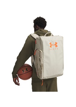 Torba treningowa uniseks Under Armour UA Contain Duo MD BP Duffle - beżowa ze sklepu Sportstylestory.com w kategorii Plecaki - zdjęcie 188094280