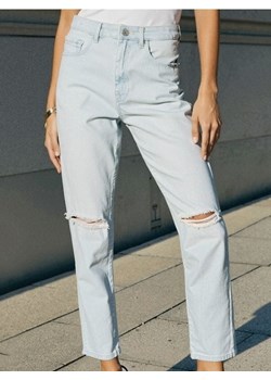 Sinsay - Jeansy mom high waist - niebieski ze sklepu Sinsay w kategorii Jeansy damskie - zdjęcie 188094520