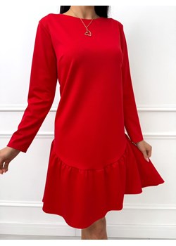 Czerwona Sukienka z Falbanką ze sklepu ModnaKiecka.pl w kategorii Sukienki - zdjęcie 188097564