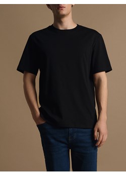 Reserved - T-shirt regular z interlokowym splotem - czarny ze sklepu Reserved w kategorii T-shirty męskie - zdjęcie 188099824