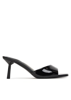 Guess Klapki FLPCAI PAF03 Czarny ze sklepu MODIVO w kategorii Klapki damskie - zdjęcie 188100453