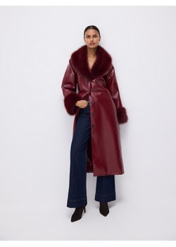 Reserved - Płaszcz z imitacji skóry - burgundowy ze sklepu Reserved w kategorii Płaszcze damskie - zdjęcie 188101173