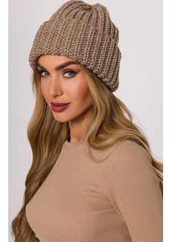 Czapka damska beanie beżowa M895, Kolor beżowy, Rozmiar uniwersalny, MOE ze sklepu Primodo w kategorii Czapki zimowe damskie - zdjęcie 188101823