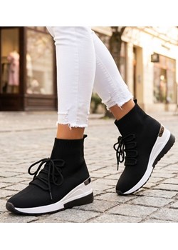 Czarne trampki sneakersy na koturnie /D7-3 13152 T3/ ze sklepu Pantofelek24.pl w kategorii Buty sportowe damskie - zdjęcie 188102700