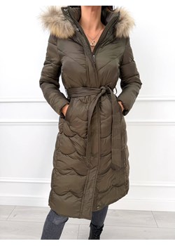 Khaki Pikowana Kurtka z Futerkiem przy Kapturze ze sklepu ModnaKiecka.pl w kategorii Kurtki damskie - zdjęcie 188103300