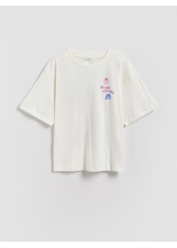 Reserved - T-shirt z nadrukiem Inside Out - złamana biel ze sklepu Reserved w kategorii Bluzki dziewczęce - zdjęcie 188103783