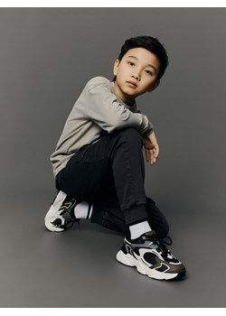 Reserved - Lekkie sneakersy - wielobarwny ze sklepu Reserved w kategorii Buty sportowe dziecięce - zdjęcie 188104120