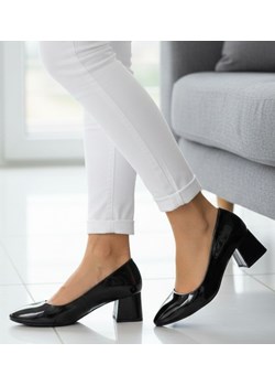 Czarne czółenka damskie na szerokim słupku /A6-2 15208 T591/ ze sklepu Pantofelek24.pl w kategorii Czółenka - zdjęcie 188107023