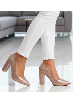 Złote klasyczne czółenka damskie na słupku /G12-2 15216 T396/ ze sklepu Pantofelek24.pl w kategorii Czółenka - zdjęcie 188107040